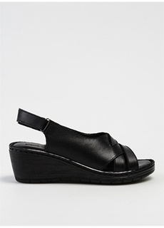 Кожаные черные женские сандалии Pierre Cardin