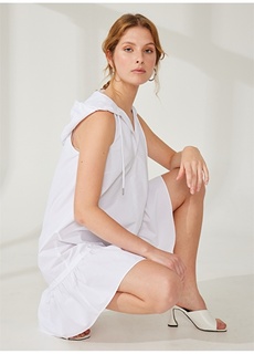 Однотонное белое женское платье длиной выше колена с V-образным вырезом Armani Exchange