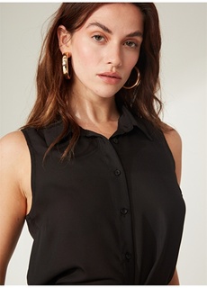 Простая черная женская рубашка с обычным рубашечным воротником People By Fabrika
