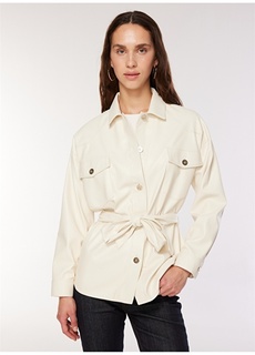 Широкая женская куртка цвета экрю Fabrika Comfort