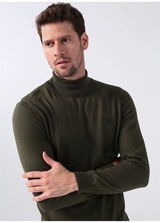 Классический мужской свитер цвета хаки с высоким воротником Fabrika ФАБРИКА