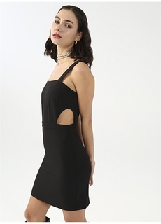 Простое мини-черное женское платье с квадратным воротником Fabrika ФАБРИКА