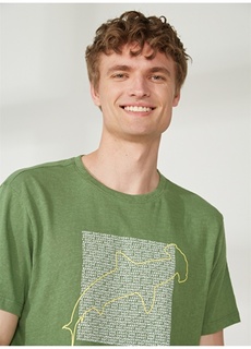 Мужская свободная футболка цвета хаки с круглым вырезом и короткими рукавами с принтом Discovery Expedition