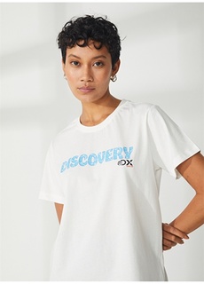 Белоснежная женская футболка с круглым вырезом и принтом Discovery Expedition