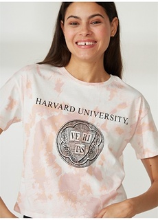 Розовая женская футболка с принтом Harvard Never Say Never