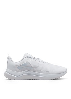 Белые женские кроссовки Nike