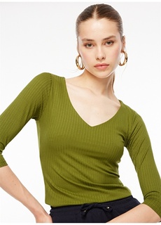 Однотонная зеленая женская блузка с V-образным вырезом Selen