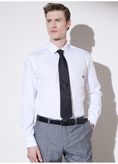 Белая мужская рубашка комфортного кроя с классическим воротником Brooks Brothers