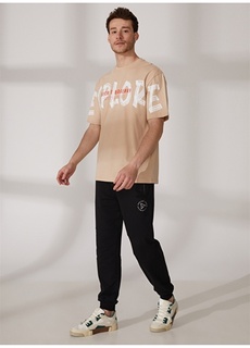 Бежевая мужская футболка с круглым вырезом с принтом Limon