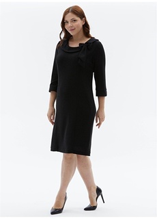 Стандартное женское платье серебристо-черного цвета с круглым вырезом Selen