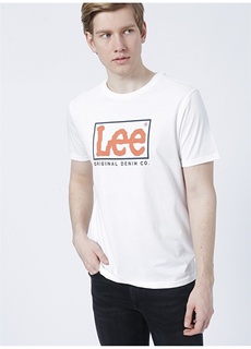 Белая мужская футболка обычного кроя с круглым вырезом и принтом Lee