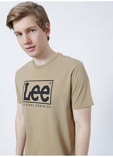 Бежевая мужская футболка обычного кроя с круглым вырезом и принтом Lee