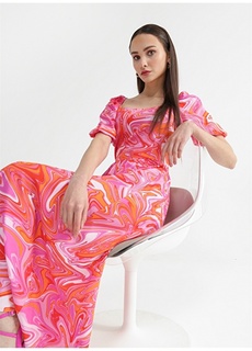 Розовое - Разноцветное женское платье миди с базовым узором и рукавами-фонариками Fabrika ФАБРИКА