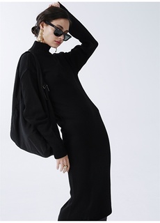 Черное женское однотонное платье Fabrika Comfort
