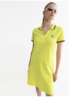 Желтое женское платье с воротником-поло выше колена Aeropostale