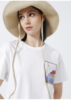 Укороченная белая женская футболка с круглым вырезом Fabrika ФАБРИКА