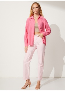 Простая розовая женская рубашка свободного кроя с рубашечным воротником People By Fabrika