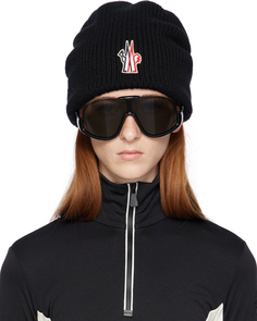 Черная шапка с нашивками Moncler Grenoble