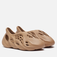 Сланцы adidas Originals YEEZY Foam Runner, цвет коричневый
