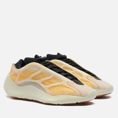 Кроссовки adidas Originals YEEZY 700 V3, цвет жёлтый