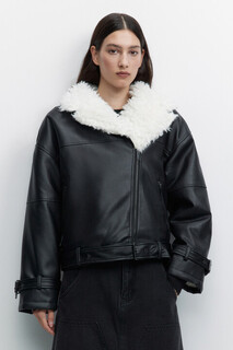 куртка женская Дубленка-косуха короткая с меховой отделкой Befree