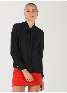 Простая черная женская рубашка с V-образным вырезом People By Fabrika