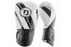 Боксерские перчатки Booster BGLV3, белый / черный