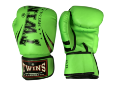 Боксерские перчатки Twins Special FBGVS3-TW6, зеленый / черный