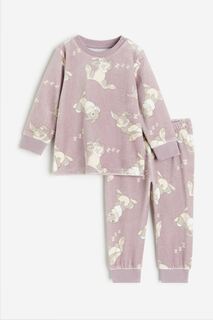 Пижамный комплект H&amp;M Disney Bambi Patterned Velour, 2 предмета, светло-фиолетовый H&M