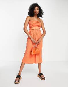 Оранжевое платье миди с жатым поясом и бандо ASOS DESIGN