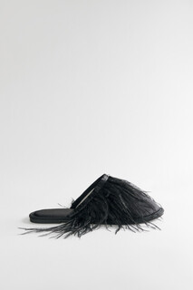 туфли комнатные женские Тапки домашние атласные с отделкой из перьев Befree