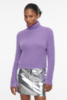 свитер женский Свитер с горлом вязаный из пушистой пряжи-травки Befree