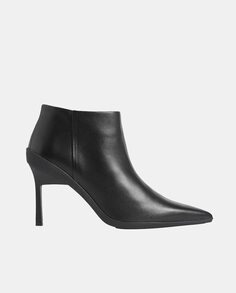Женские кожаные ботильоны с острым носком и шпилькой Calvin Klein, черный