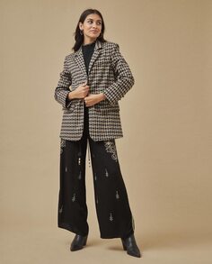 Женский пиджак с геометрическим принтом и карманами NKN Nekane, черный