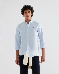 Однотонная мужская рубашка приталенного кроя светло-голубого цвета Silbon, светло-синий