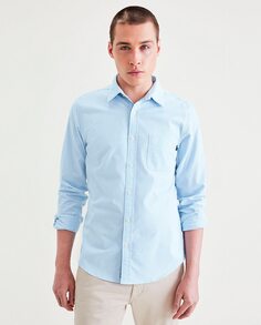 Мужская рубашка приталенного кроя с длинными рукавами в мелкую клетку «гусиные лапки». Нагрудный карман Dockers, светло-синий
