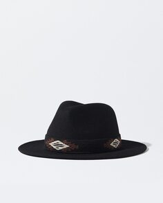 Женская шапка с однотонной декоративной полоской Parfois, черный