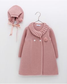 Вязаное пальто для девочки с капюшоном в тон розового цвета Foque