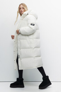 пальто женское Куртка стеганая удлиненная с натуральным утеплителем Befree