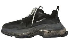 Balenciaga Массивные кроссовки Triple S женские