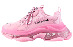 Balenciaga Массивные кроссовки Triple S женские