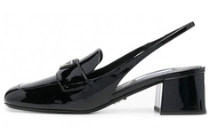 Prada Женские туфли на высоком каблуке, черный