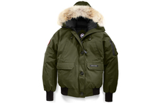 Женский пуховик Canada Goose, армейский зеленый