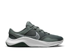 Кроссовки Nike Legend Essential 3 Next Nature, черный/белый