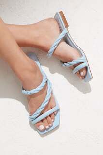 Фирменные кожаные сандалии-мюли на плоском каблуке с декоративной заточкой Next, синий
