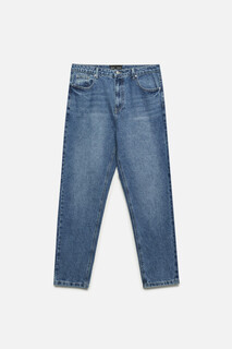 джинсы мужские Джинсы зауженные базовые со средней посадкой Befree