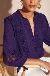 Блузка из ткани добби с рюшей по горловине и завязывающимися манжетами 3/4 Love &amp; Roses, фиолетовый
