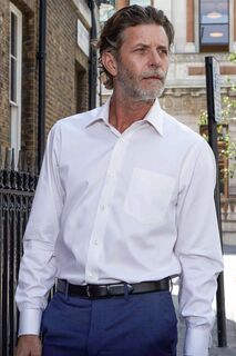 Белая рубашка без глажки классического кроя с одинарными манжетами Savile Row Company, белый