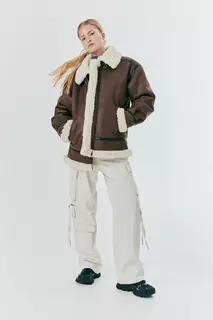 Объемная куртка на пушистой подкладке H&amp;M, коричневый H&M