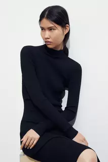 Платье эластичного трикотажа с низким воротником-поло H&amp;M, черный H&M